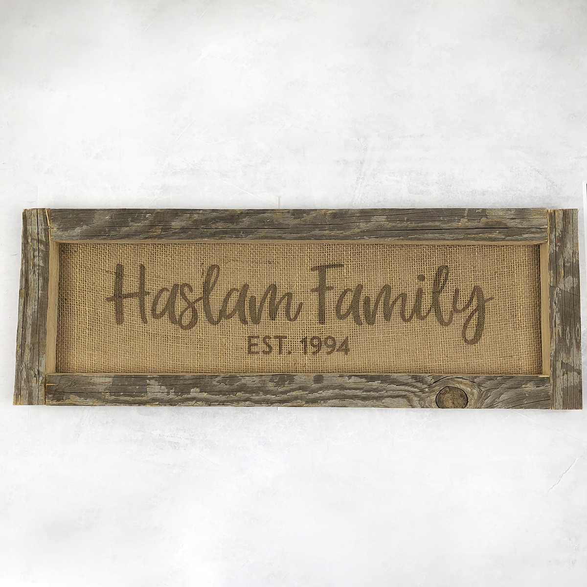 Family name sign